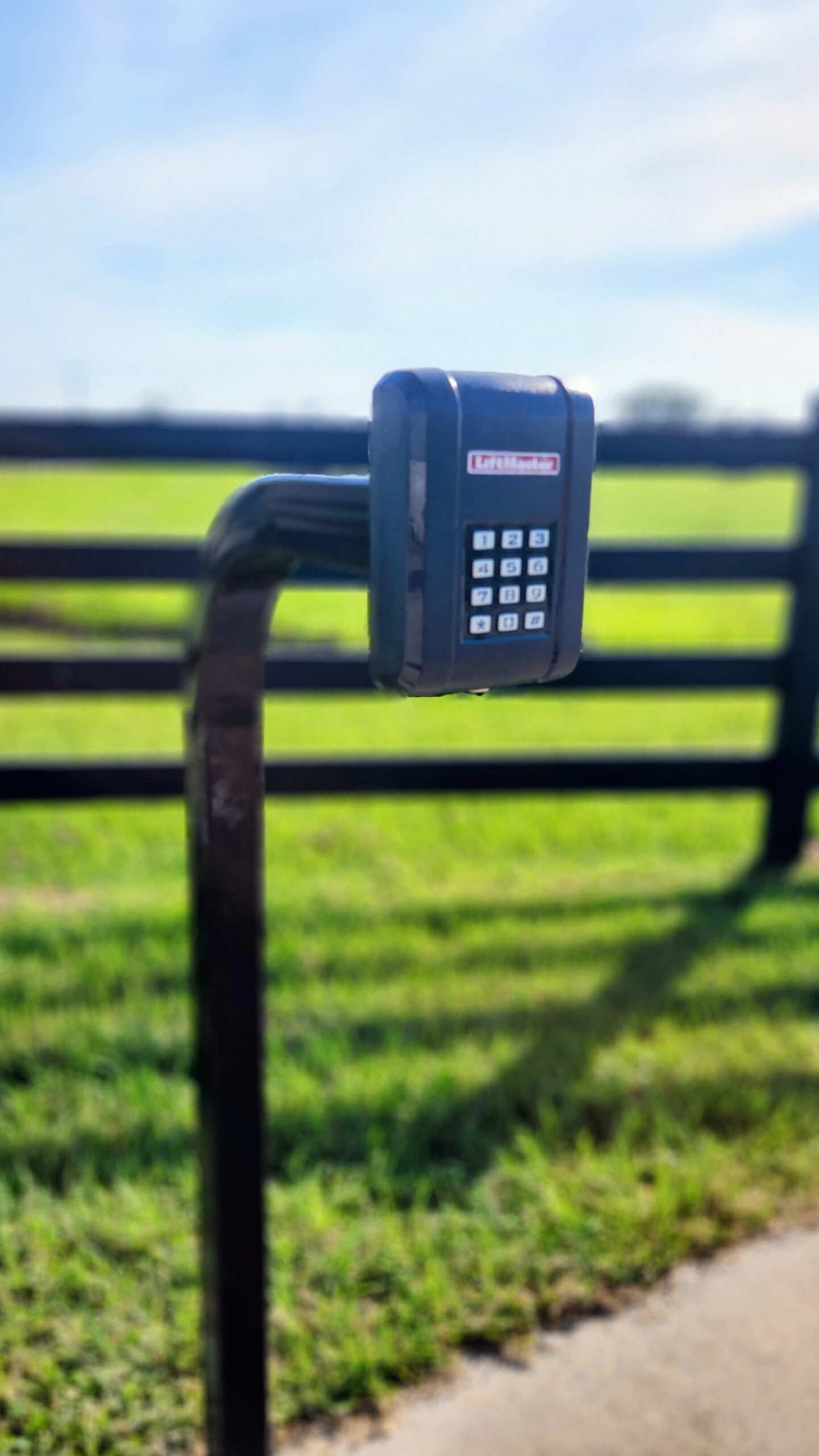 Residential gate keypad installation in Houston