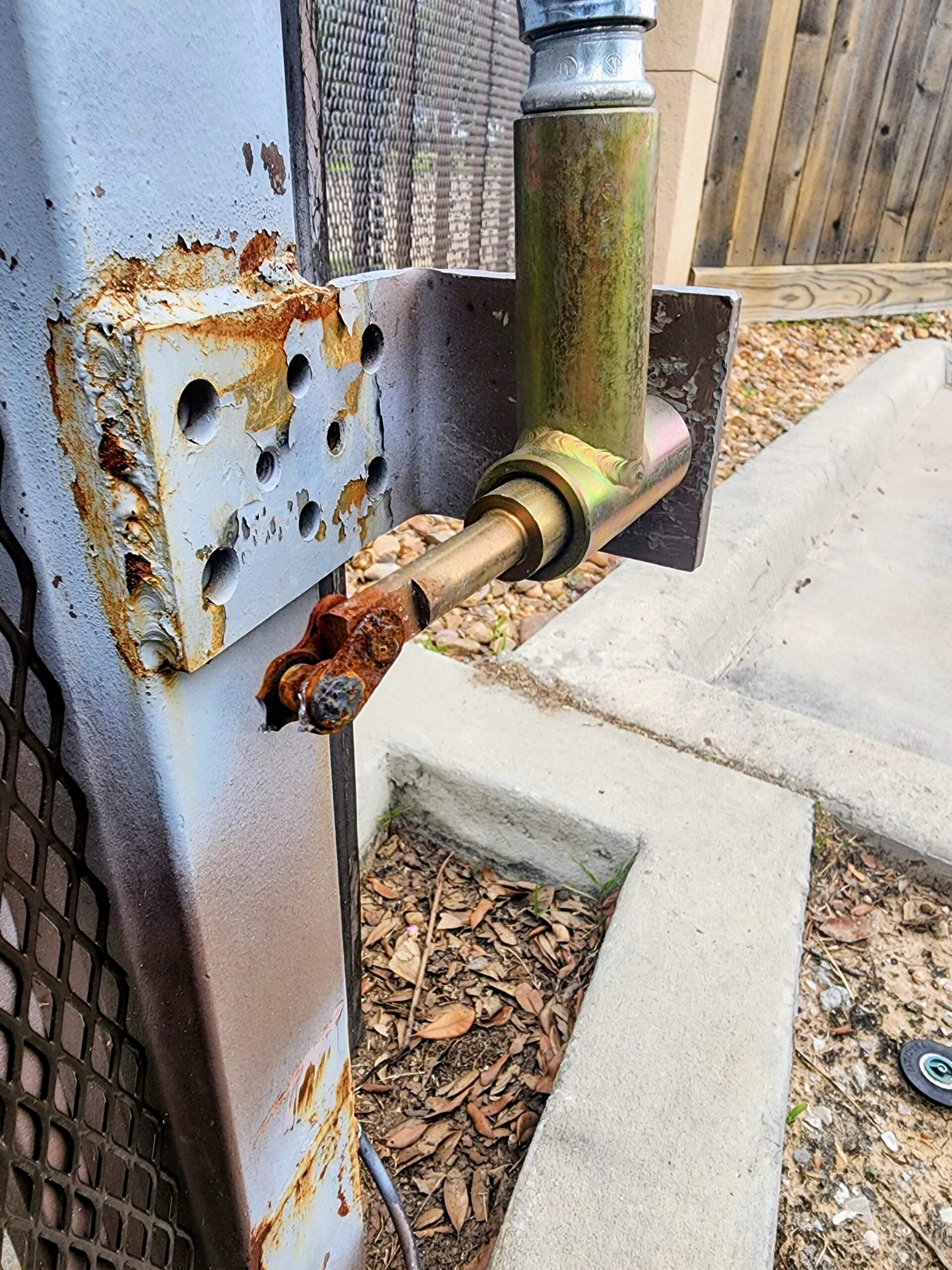Knox 911 drop chain repair for gate security access in Houston TX
