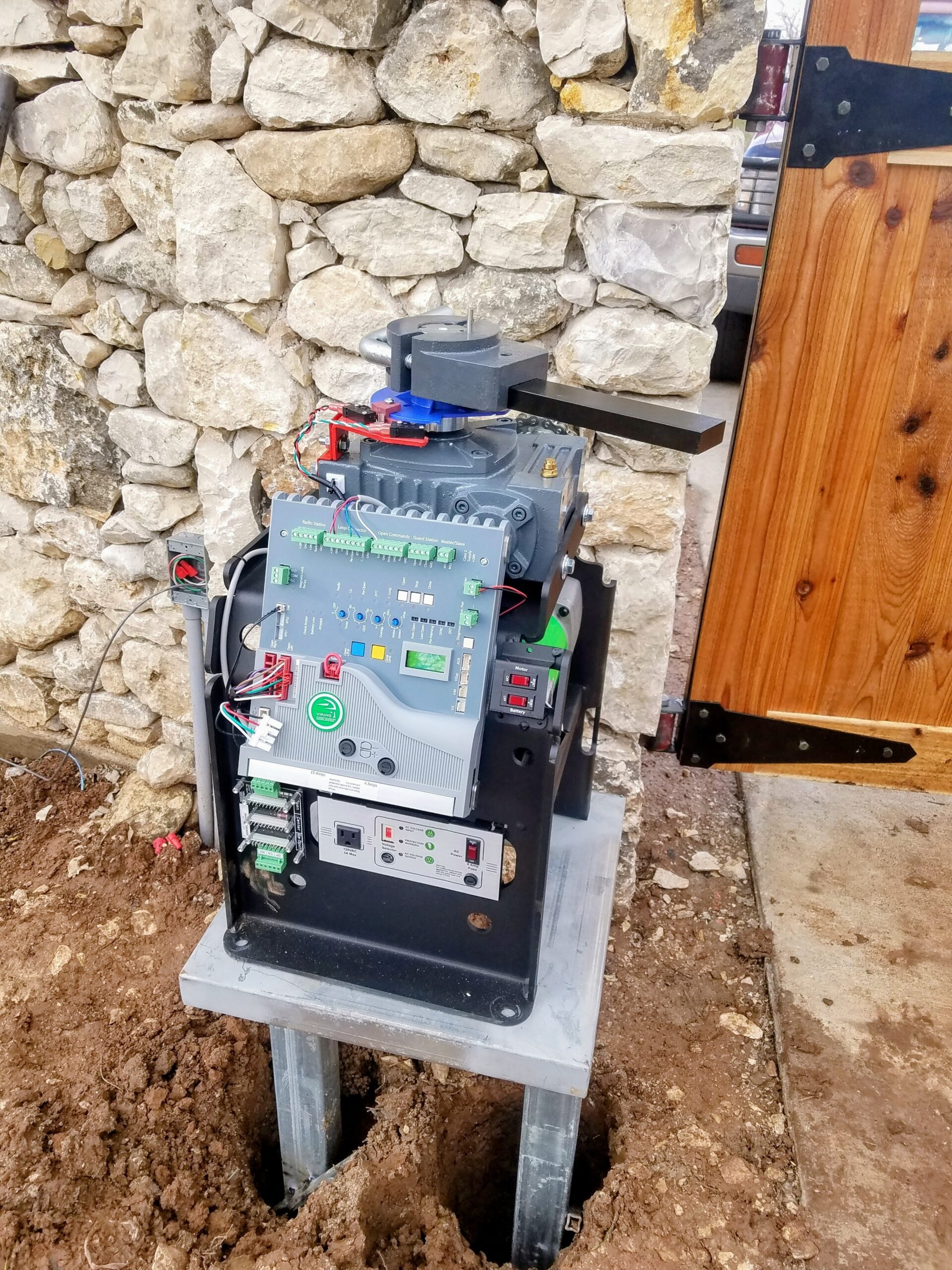 Viking T21 heavy duty electric swing gate opener in Houston